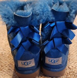 Good Condition Toddler Girl UGGS